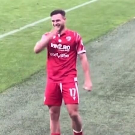 Trivialul viral promovat de dinamoviști în ziua semnării lui Dennis Politic cu FCSB