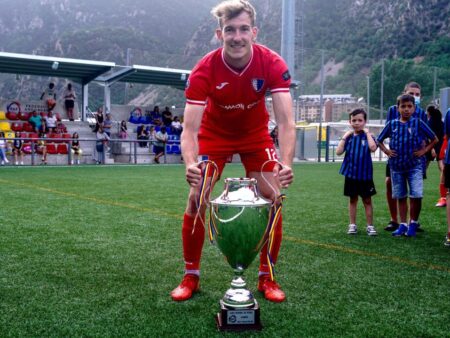 Fotbalistul român, rival pentru FCSB în Champions League, declară pentru Sport.ro: ”Echipa mea se află la nivelul ligii a patra din Spania”