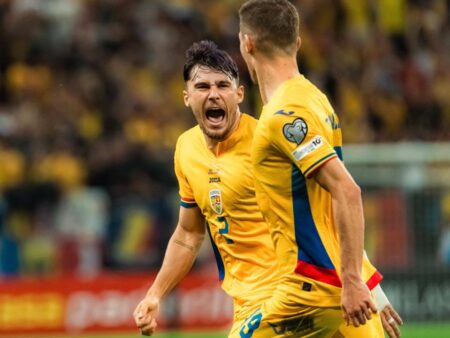 Curg aprecierile pentru un român internațional! Cine este „cel mai vocal” jucător al tricolorilor?