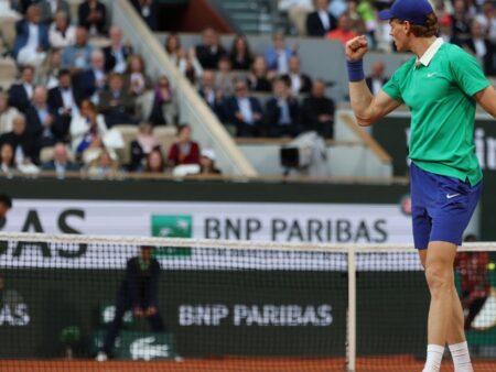 Roland Garros 2025: Prima finală Alcaraz – Sinner într-un turneu de Mare Șlem. Djokovic, învins fără set câștigat de italian.