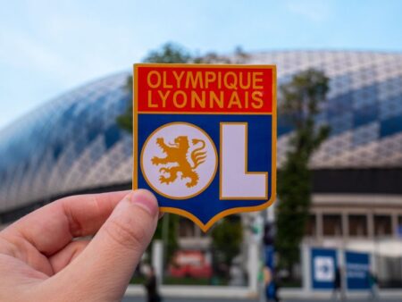 Lyon a făcut o declarație surprinzătoare după retrogradarea în Ligue 2: „OL le mulțumește reprezentanților UEFA”