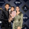 Iată o variantă a titlului:

„Ce plan se conturează! Neymar, aproape de întoarcerea în Europa, cu un salariu exorbitant și atracția Ligii Campionilor”