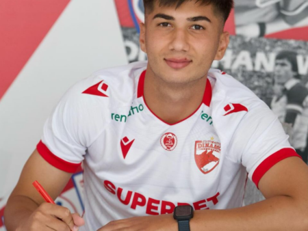 Alexandru Musi a semnat cu Dinamo! Comunicat oficial al clubului