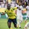 Ken Sema, internaționalul suedez cu dificultăți de vorbire, reușește un hat-trick într-un thriller cu 7 goluri!