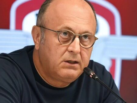 Dan Șucu, atac fără precedent: „Gino Iorgulescu trebuie să demisioneze urgent! / Un președinte care se închină la palat”
