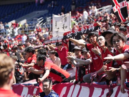 Chivu, dezorientat! Apărarea lui Inter, făcută țăndări încă din debutul meciului cu Urawa.