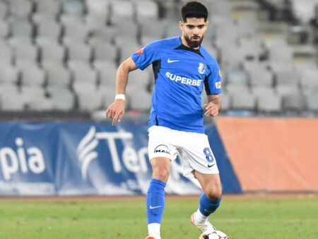 Ionuț Vînă a semnat! Contract pe două sezoane cu fostul mijlocaș de la FCSB