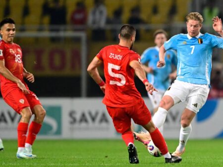 „Curățat” de la Universitatea Craiova, integralist în surpriza serii din preliminariile CM! Gol superb, De Bruyne și Lukaku în tribune.