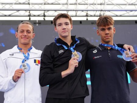 A doua medalie pentru România la CE juniori de la Samorin » Robert Badea a obținut argintul la 200 m mixt