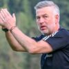 Criză majoră la Legia Varșovia! Edward Iordănescu lăsat deoparte și înșelat de conducere, iar ultrașii se află în război deschis cu clubul.