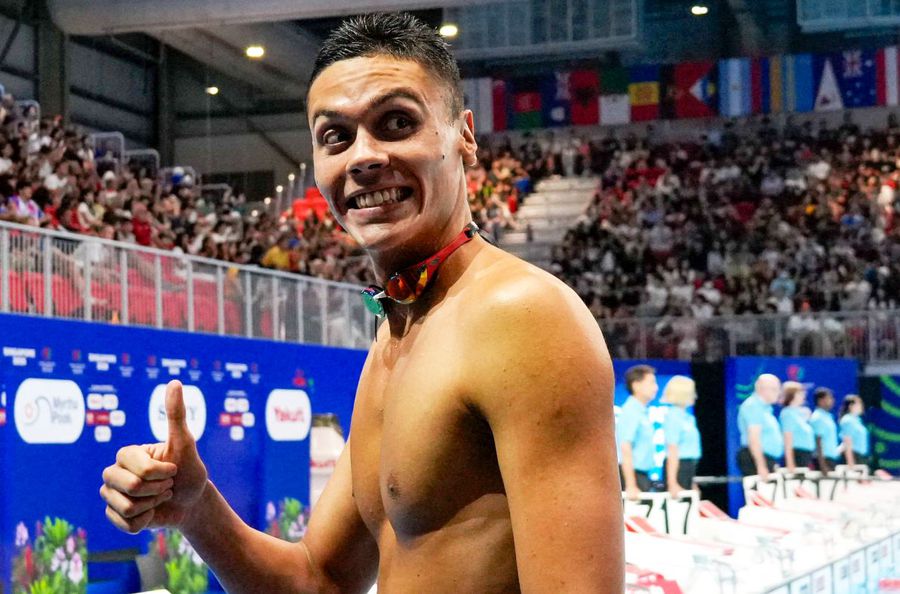 David Popovici la Singapore Mitul demontat
