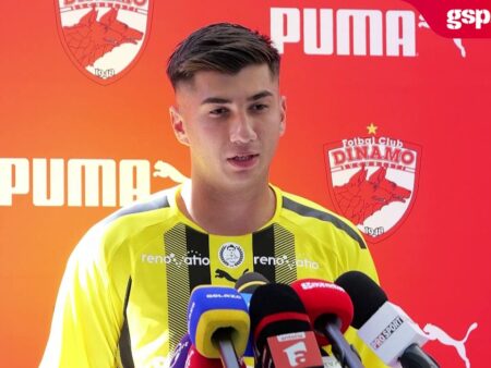 Alexandru Musi, în noul echipament al lui Dinamo: „Este frumos, sper să câștigăm meciuri cu el” + Opinii despre noul sezon și partida de la Miercurea Ciuc