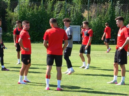 „Dinamo să nu urmeze exemplul Rapid” » Un fost internațional avertizează „câinii”