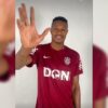 „Knock, knock” » CFR Cluj a prezentat noul atacant: „Dragi fani, sunt aici!”
