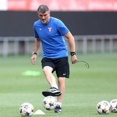 Adrian Mihalcea anunță întăriri la UTA și face un apel către conducerea clubului