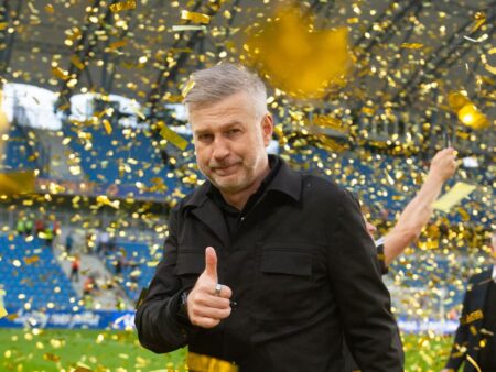 Edi Iordănescu, un exemplu de fair-play: prima reacție după câștigarea Supercupei Poloniei cu Legia Varșovia.