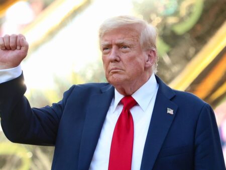 Trump, umilit la Mondialul Cluburilor: incidentul de pe scenă care face înconjurul lumii