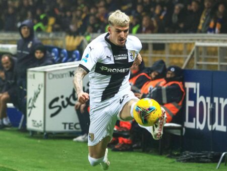 De nicăieri! Valentin Mihăilă părăsește Parma și se mută într-un alt campionat » Giovanni Becali, pentru GSP.ro: „Ar putea fi sfârșitul!”