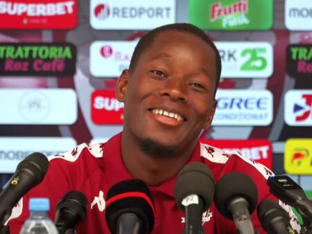 Kader Keita a evoluat la CFR Cluj, a semnat cu Rapid și răspunde: „Dan Petrescu sau Gâlcă?”