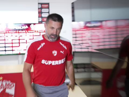 Zeljko Kopic, gest de mare antrenor la conferință: „Observ că nimeni nu m-a întrebat asta”