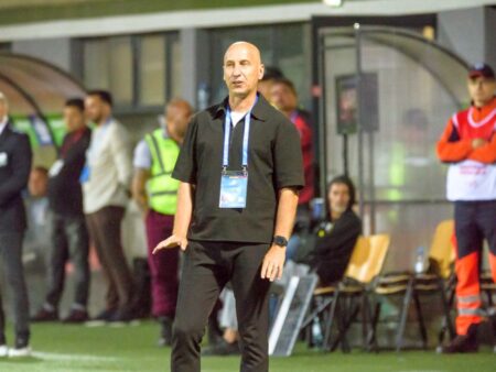 Robert Ilyes a învins pe toată lumea după rezultatul campionatului » A solicitat întâlnire cu conducerea clubului și jucători noi