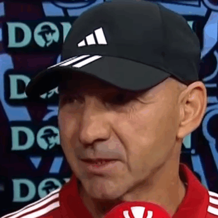 „Nu mă surprinde deloc”