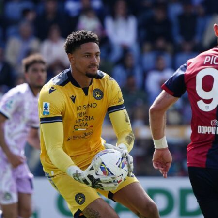 O oportunitate pentru românul din Serie A: Rivalul său pe post a fost suspendat din cauza pariurilor.