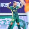 Alex Mitriță marchează golul decisiv în minutul 90+9 într-un meci cu un alt român din prima ligă a Chinei.