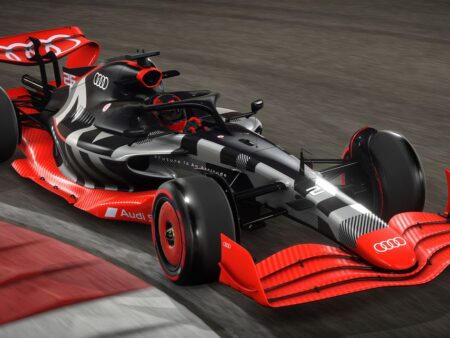 Iată o variantă alternativă a titlului:

„Surpriză! Sponsorul Audi în Formula 1 este o corporație uriașă, având 4,5 milioane de utilizatori în România”