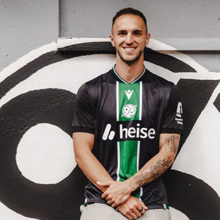 Virgil Ghiță stârnește interesul lui Bild după transferul la Hannover 96: „Gică Popescu m-a sfătuit să vin aici. Hagi este ca un al doilea tată pentru mine” + declarațiile lui Lucescu despre transferul în Germania