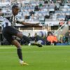 Eddie Howe dezvăluie clar: „Isak va rămâne la Newcastle”
