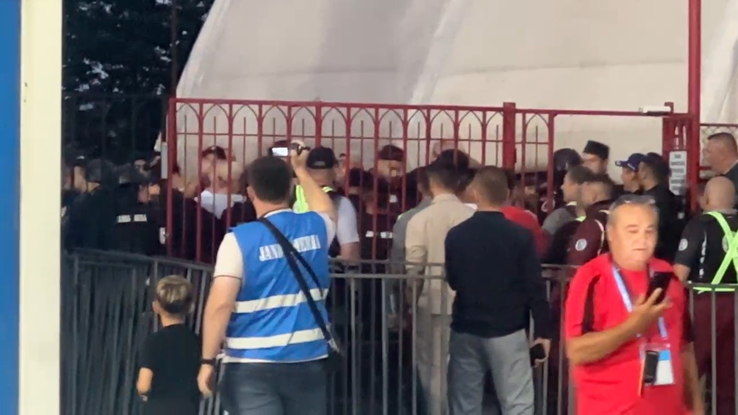 Scandal la meciul Csikszereda - Dinamo, de la Miercurea Ciuc