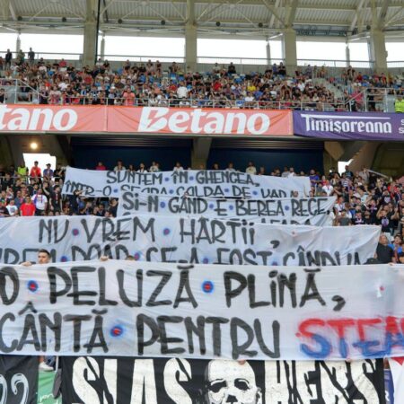 Mesajul expus de peluza FCSB la meciul împotriva CFR Cluj în Supercupa României