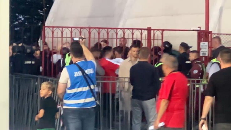 Scandal imens la meciul Csikszereda - Dinamo, de la Miercurea Ciuc