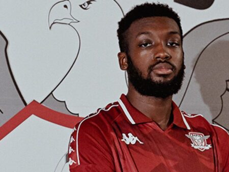 Transfer de marcă la Rapid! Atacant dintr-o ligă europeană de top a semnat în Giulești