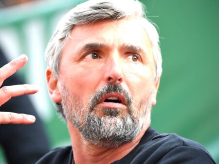 „Parcă toți jucătorii de tenis folosesc antidepresive. E un sport dur, nimeni nu e normal! E ca o instituție denebuni!”