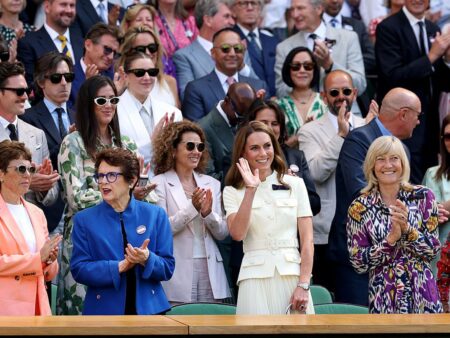 Imagini IMPRESIONANTE din loja regală de la Wimbledon » Simona Halep, alături de prințesa Kate Middleton în timpul finalei feminine