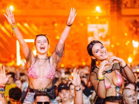 155.000 de participanți la Neversea Kapital » Florin Salam, Lost Frequencies și Steve Aoki au făcut show la Arena Națională!