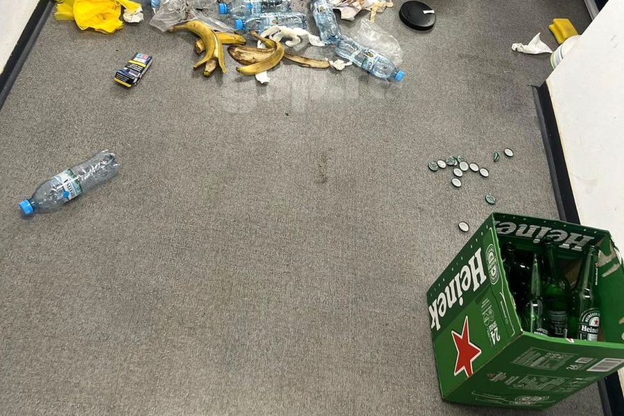 Imagini din vestiarul Rapidului Un șef din Superliga face dezvăluiri-bombă: