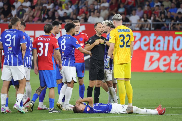 Ștefan Târnovanu, cartonaș roșu în FCSB - Farul.