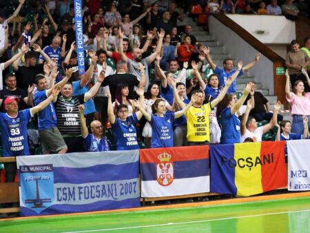 Desființarea echipei din prima ligă și a grupelor de juniori
