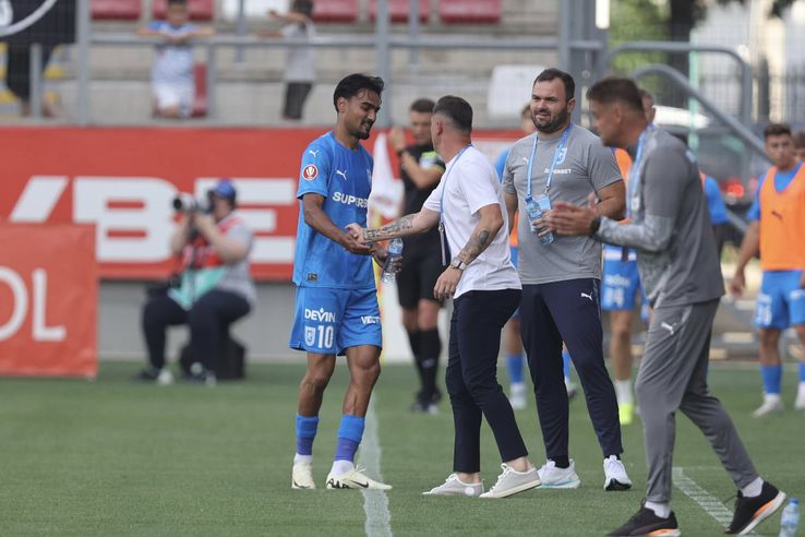 UTA - Universitatea Craiova, etapa 1  (6)