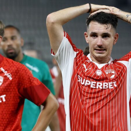 „Dacă joacă în acest fel, Dinamo riscă retrogradarea!” » Fostul jucător cu 4 titluri la „câini” critică strategia lui Andrei Nicolescu: „Trebuie să-i facă să reflecteze!”