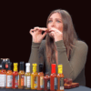 Maria Sharapova și „sosurile picante” » Ce se află de fapt în spatele strigătelor ei de pe teren