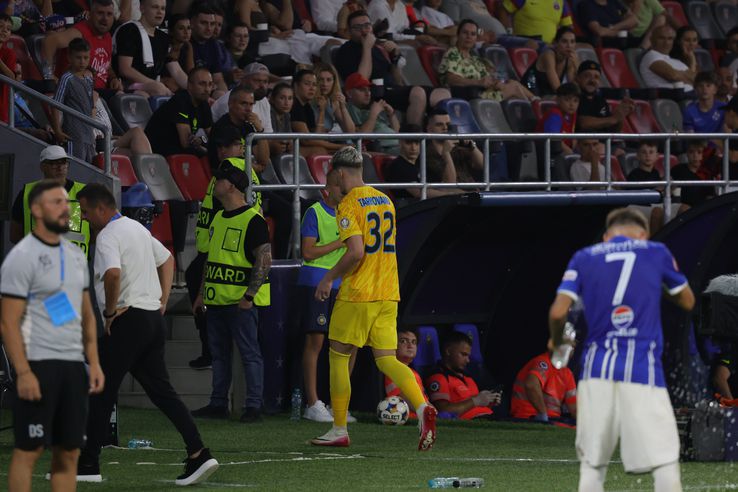 Ștefan Târnovanu, cartonaș roșu în FCSB - Farul
