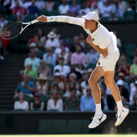 Jannik Sinner – Novak Djokovic, semifinală de vis la Wimbledon 2025 » Avem primul finalist!