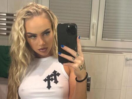 GALERIE FOTO: UEFA îi oferă bodyguard personal » Alisha Lehmann, cea mai atrăgătoare jucătoare din lume, singura cu măsuri speciale de securitate la Euro 2025