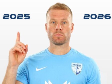 Adam Nemec a semnat: „Mult succes în noul sezon!”