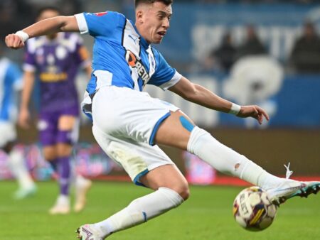 Alexandru Ișfan părăsește definitiv Universitatea Craiova, dar rămâne în Superligă!