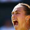Cade mereu în picioare: Sabalenka este prima semifinalistă de la Wimbledon, după un meci dramatic. Ce recompensă a obținut în Londra